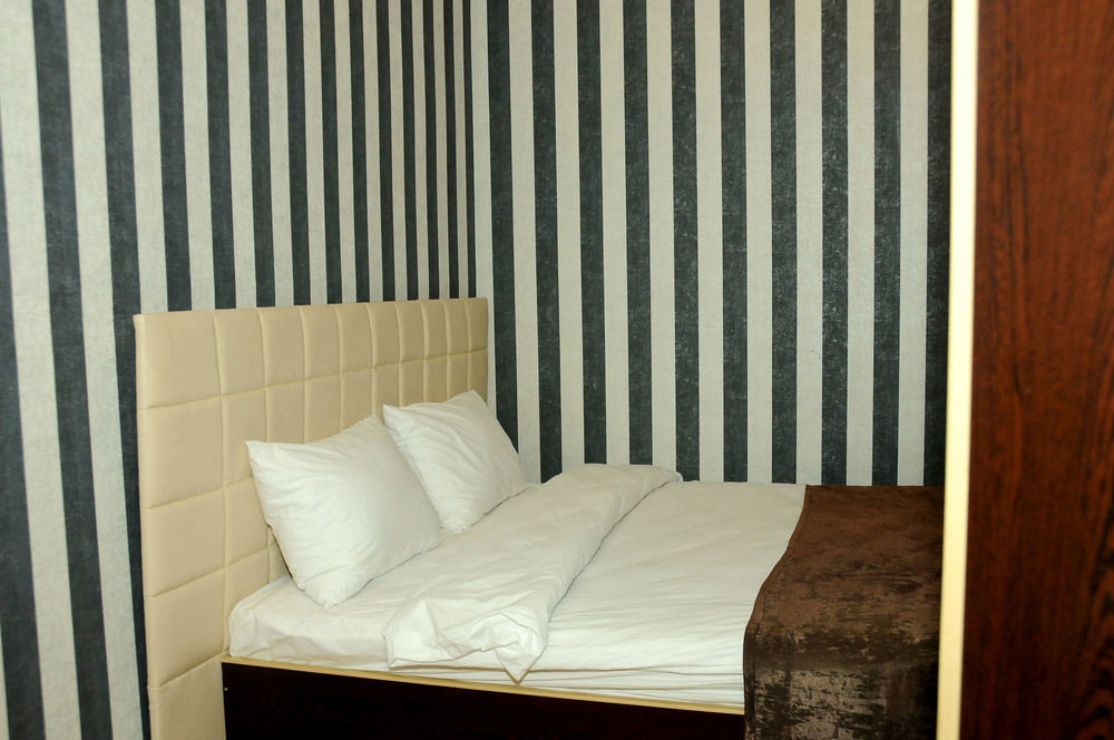 Nor Yerevan Hotel Eksteriør bilde